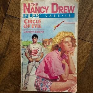 Nancy Drew Files #18 Circle of Evil 1987 Vintage Paperback Carolyn Keene Mystery